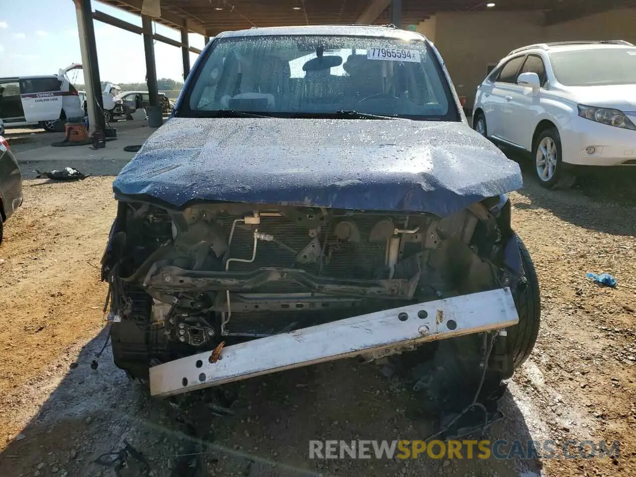 5 Photograph of a damaged car JTEZU5JR8K5206626 TOYOTA 4RUNNER 2019