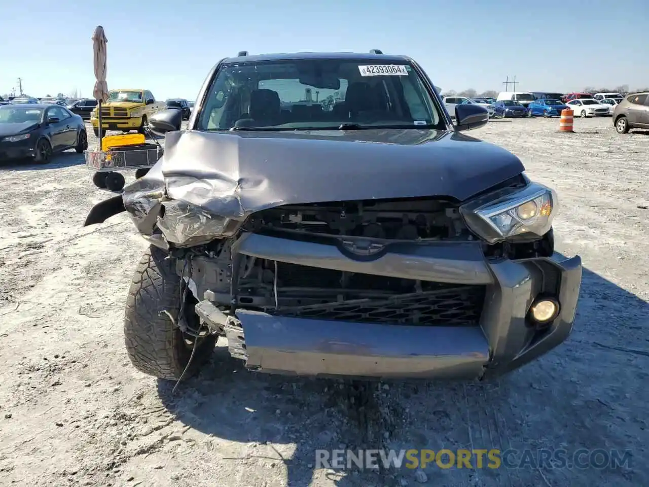 5 Photograph of a damaged car JTEZU5JR8K5209106 TOYOTA 4RUNNER 2019