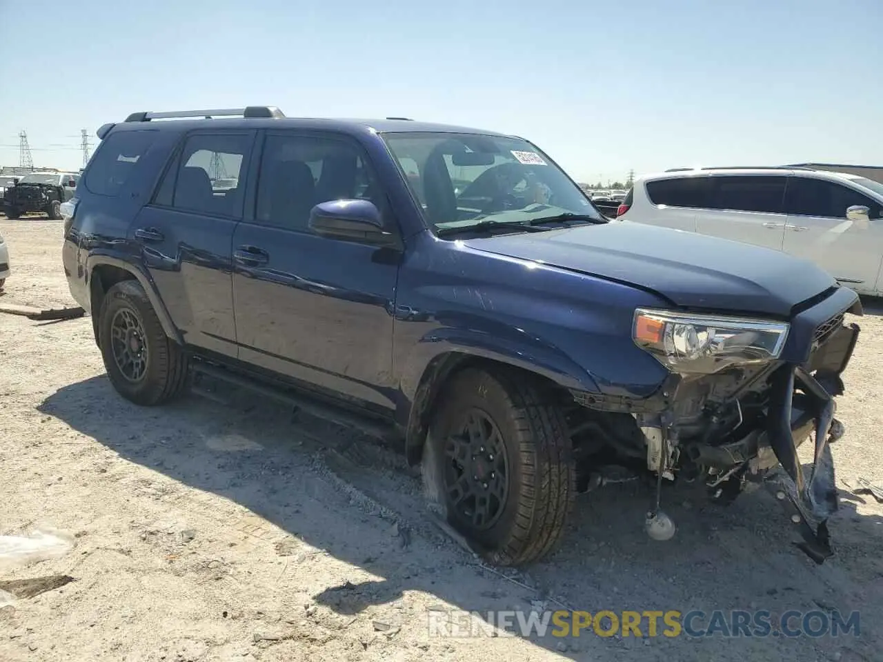 4 Photograph of a damaged car JTEZU5JR8K5210109 TOYOTA 4RUNNER 2019