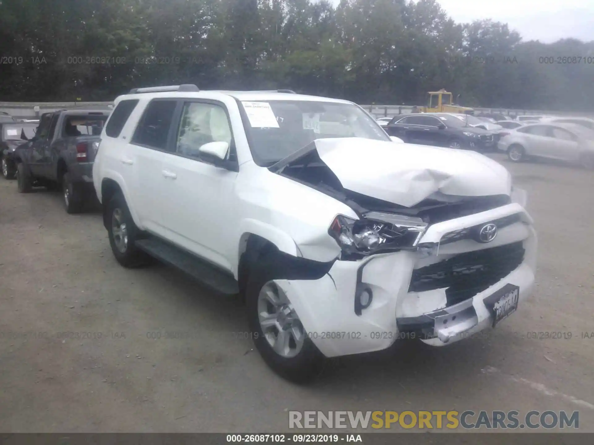 1 Photograph of a damaged car JTEZU5JR9K5198956 TOYOTA 4RUNNER 2019