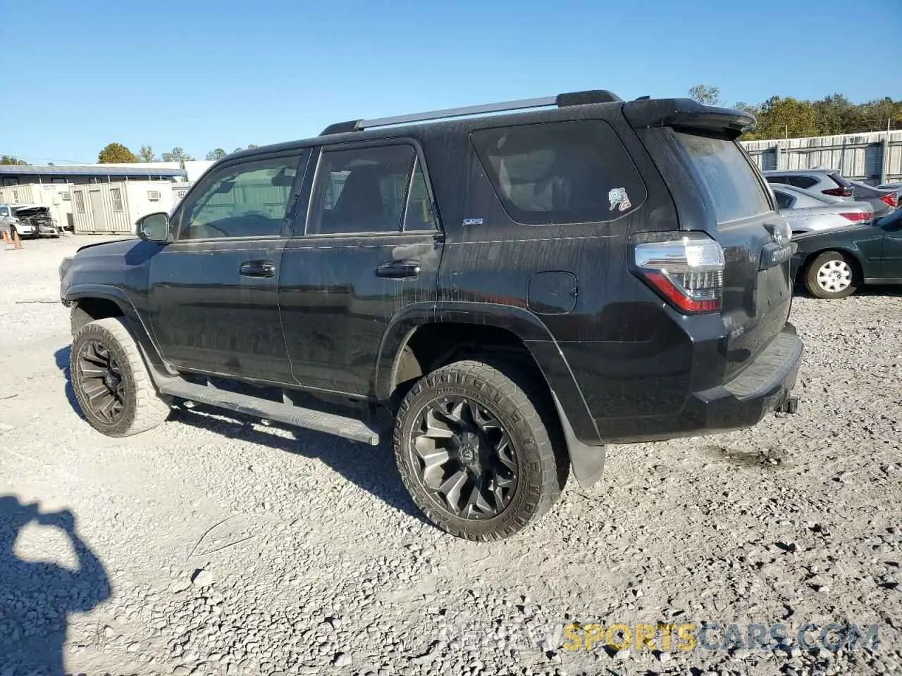 2 Photograph of a damaged car JTEZU5JR9K5200771 TOYOTA 4RUNNER 2019