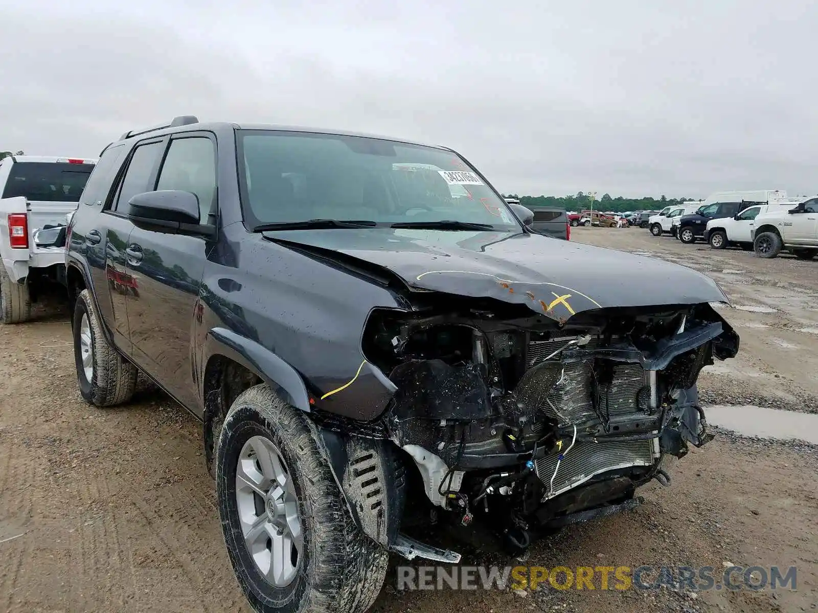 1 Photograph of a damaged car JTEZU5JRXK5198304 TOYOTA 4RUNNER 2019