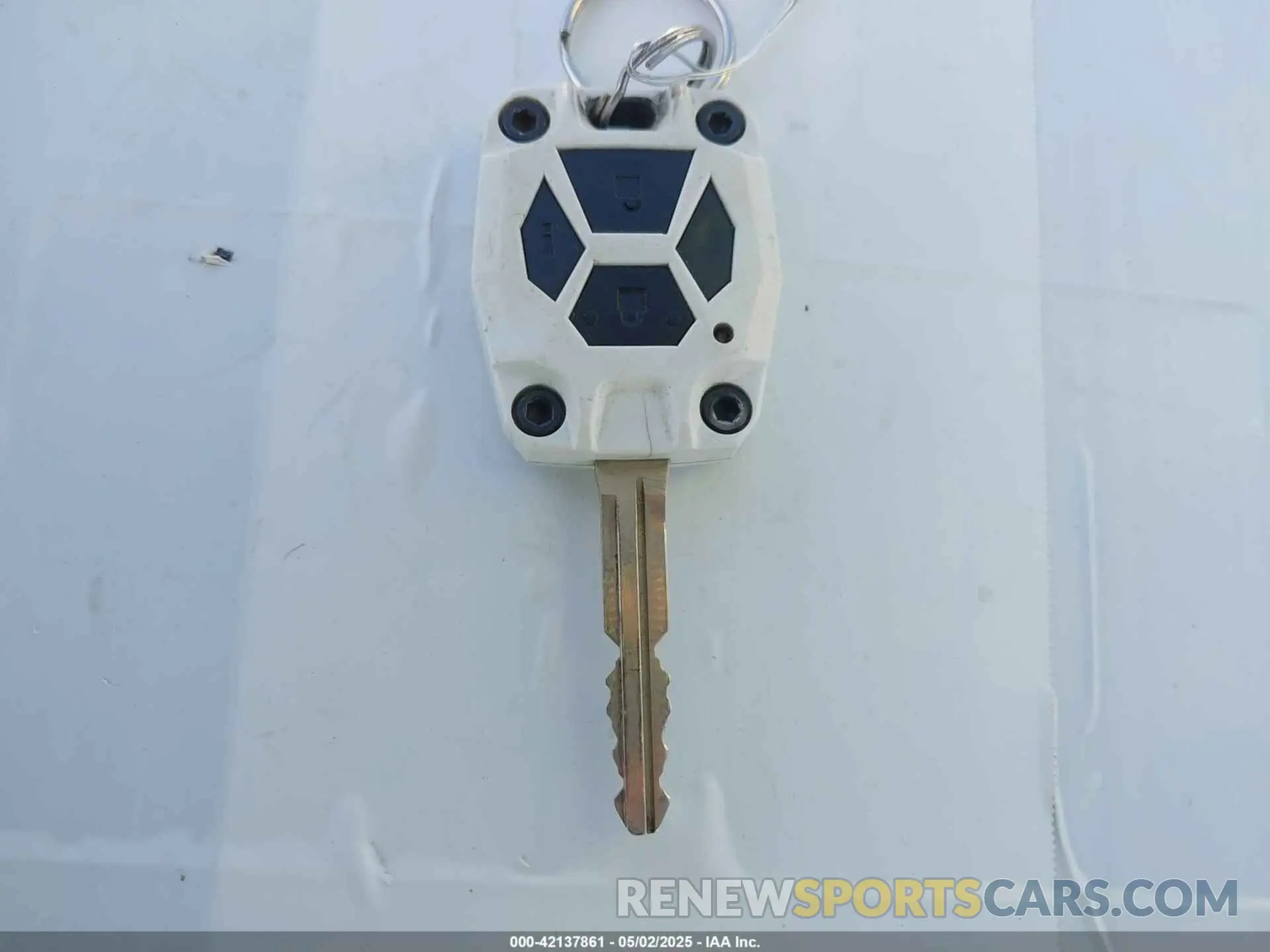 11 Photograph of a damaged car JTEZU5JRXK5209477 TOYOTA 4RUNNER 2019