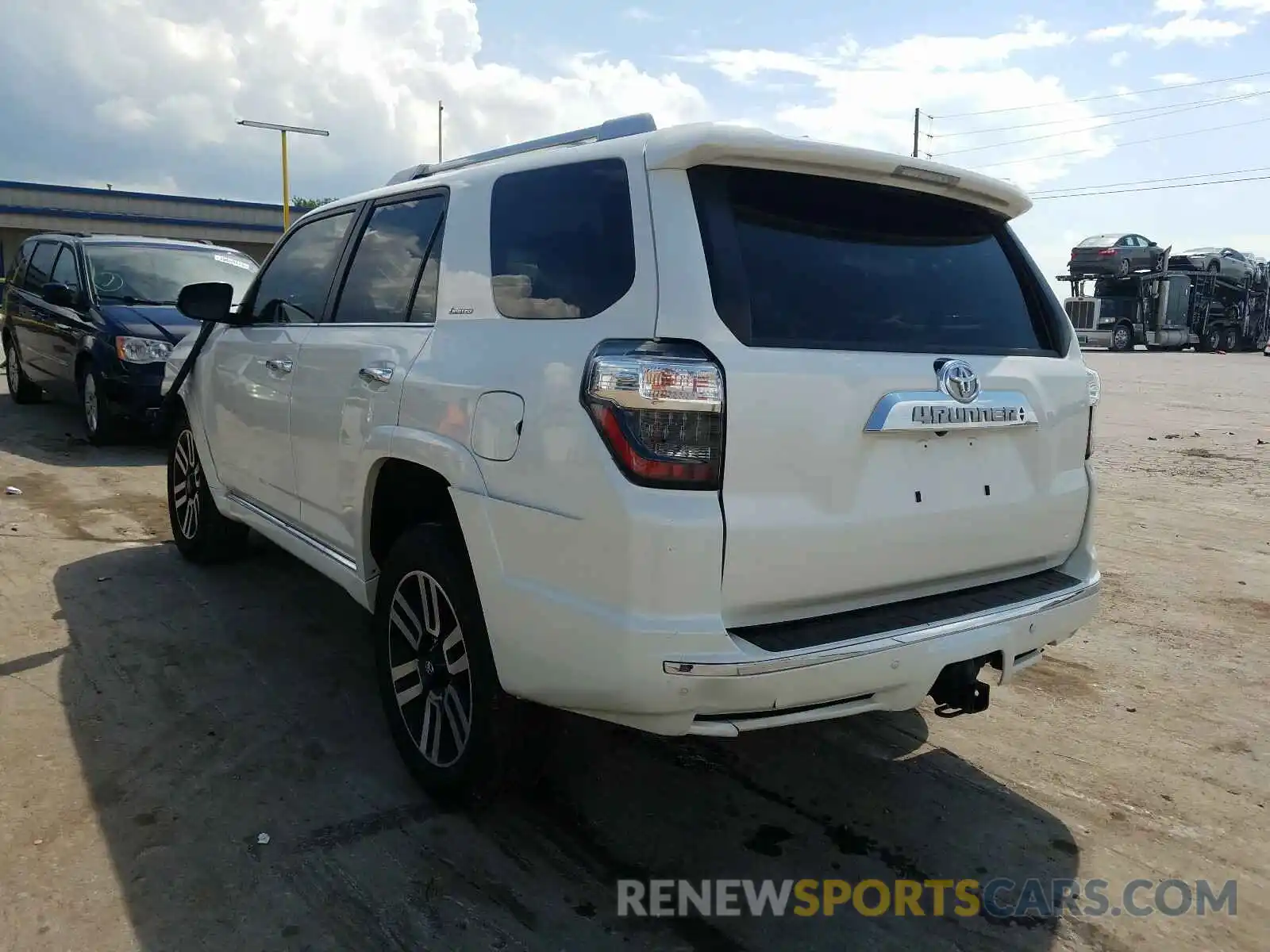 3 Photograph of a damaged car JTEBU5JR0L5774517 TOYOTA 4RUNNER 2020