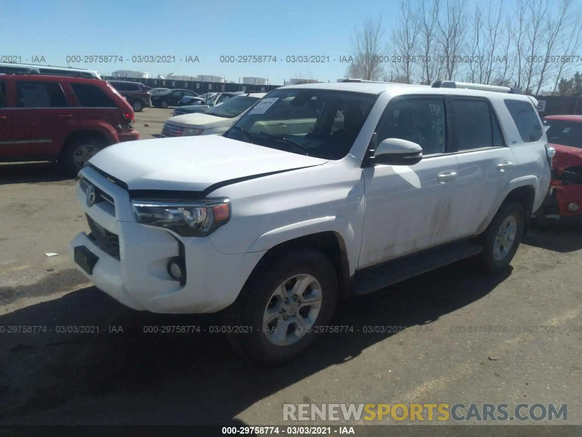 2 Photograph of a damaged car JTEBU5JR0L5789700 TOYOTA 4RUNNER 2020