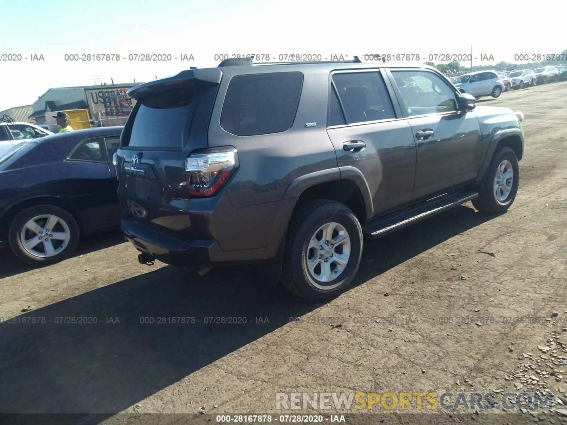 4 Photograph of a damaged car JTEBU5JR0L5790796 TOYOTA 4RUNNER 2020