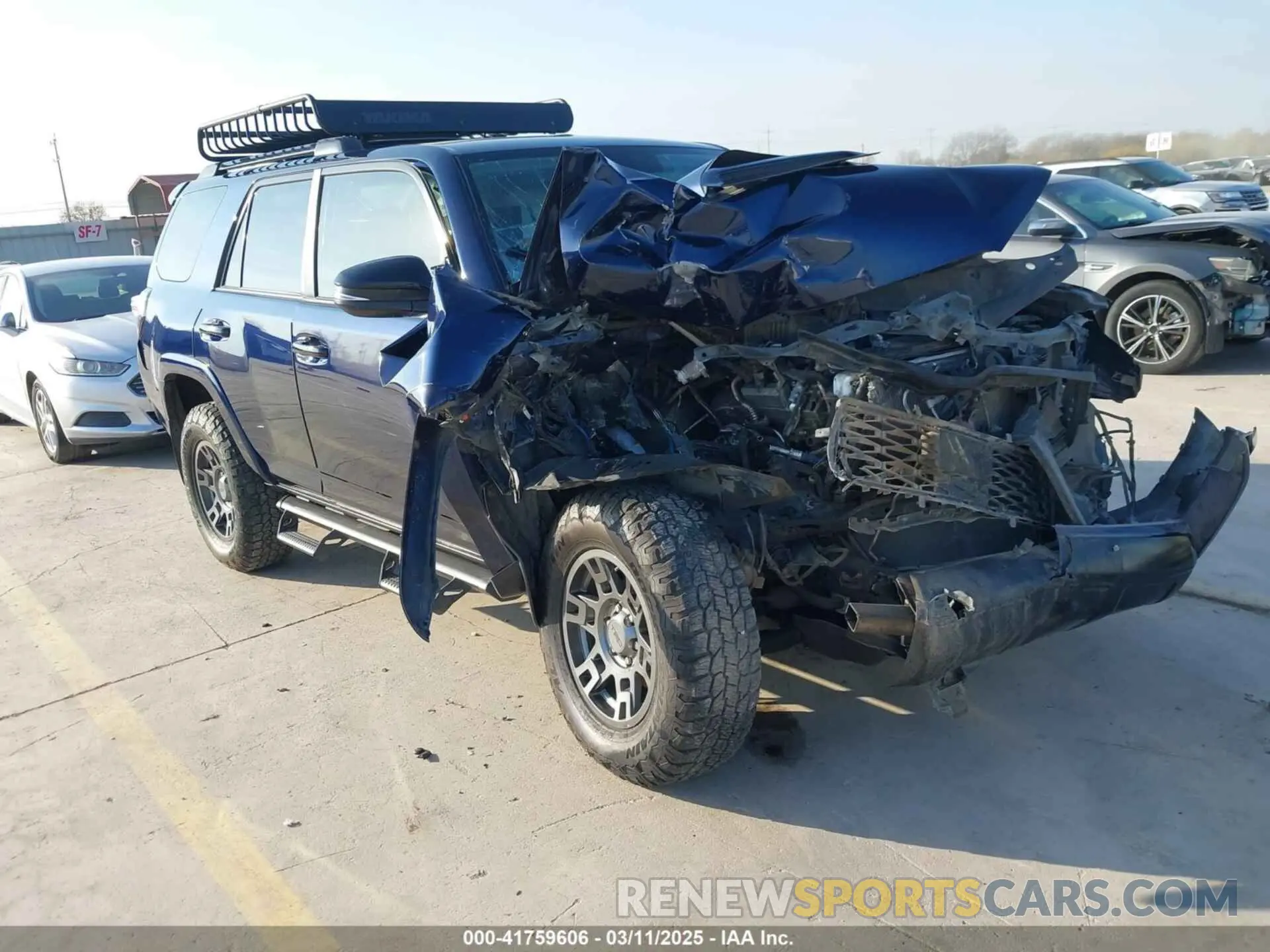 1 Photograph of a damaged car JTEBU5JR0L5800176 TOYOTA 4RUNNER 2020