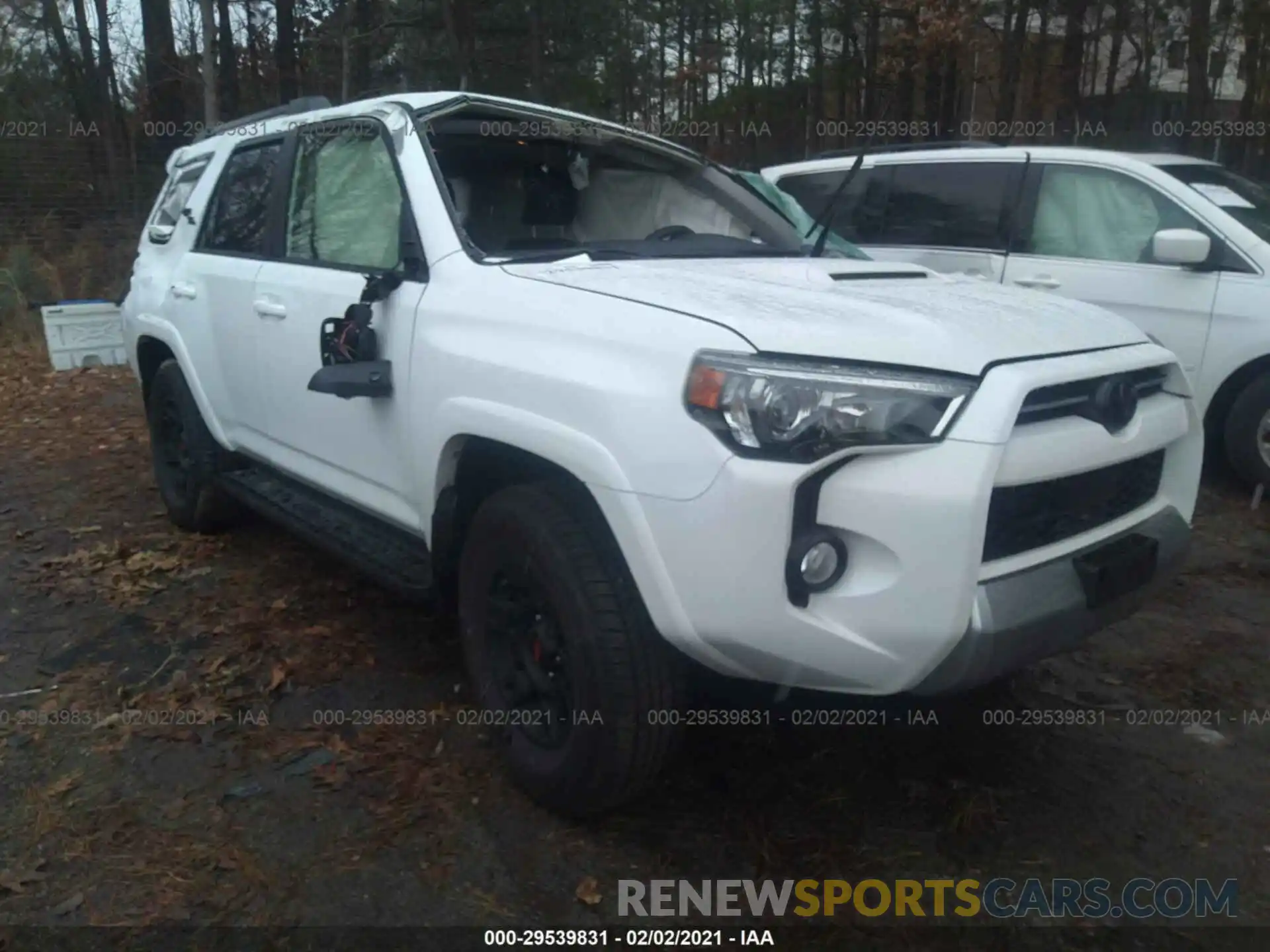 1 Photograph of a damaged car JTEBU5JR0L5805877 TOYOTA 4RUNNER 2020