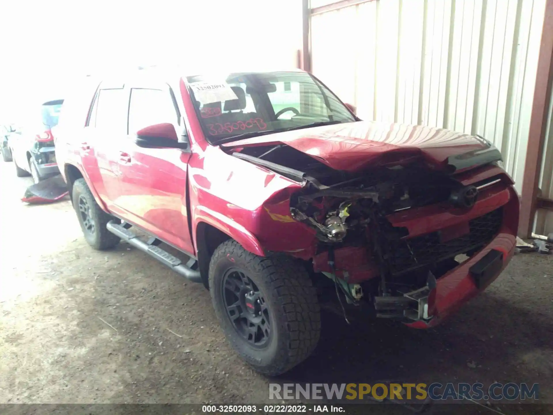 1 Photograph of a damaged car JTEBU5JR0L5820511 TOYOTA 4RUNNER 2020