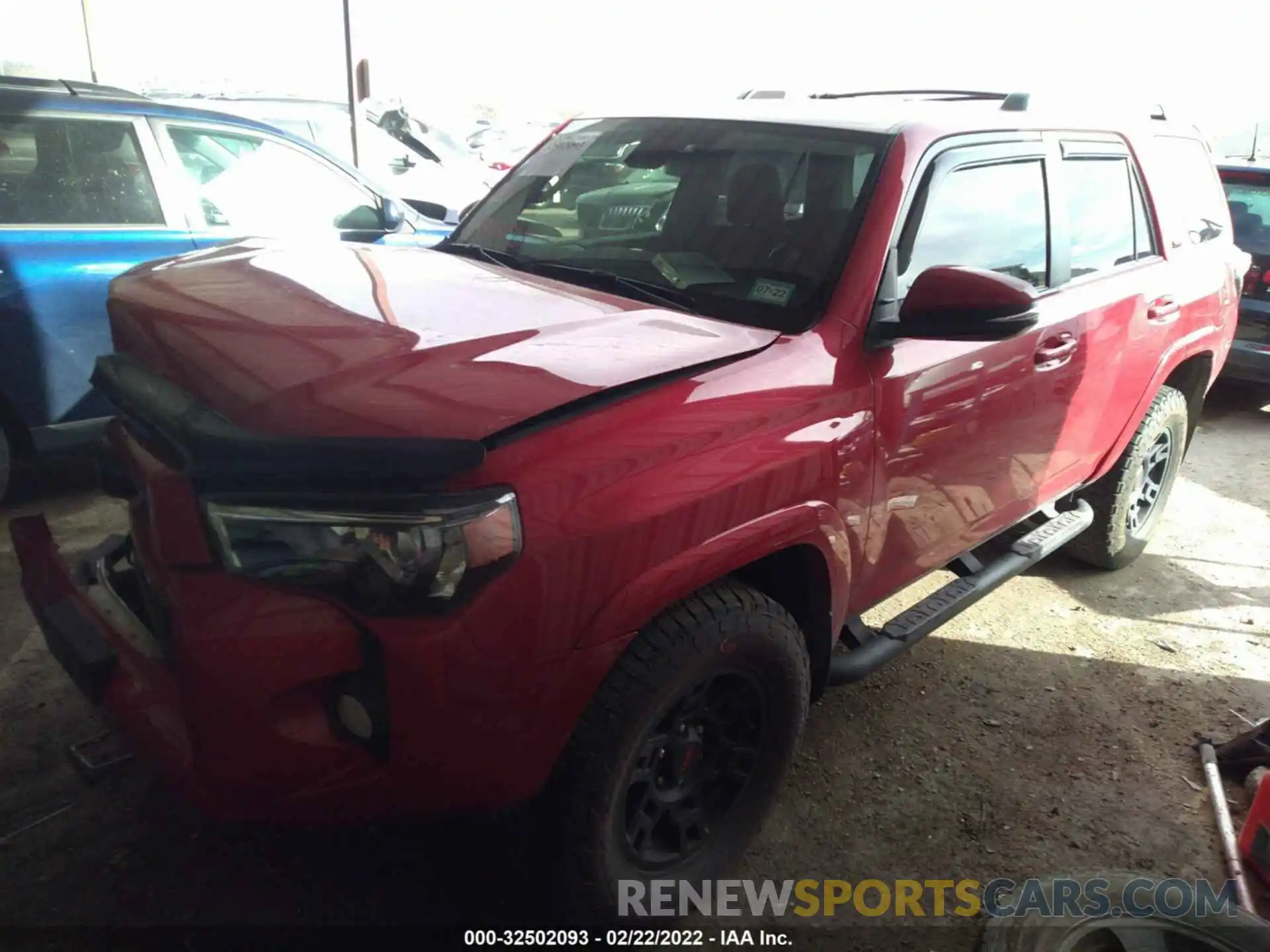 2 Photograph of a damaged car JTEBU5JR0L5820511 TOYOTA 4RUNNER 2020