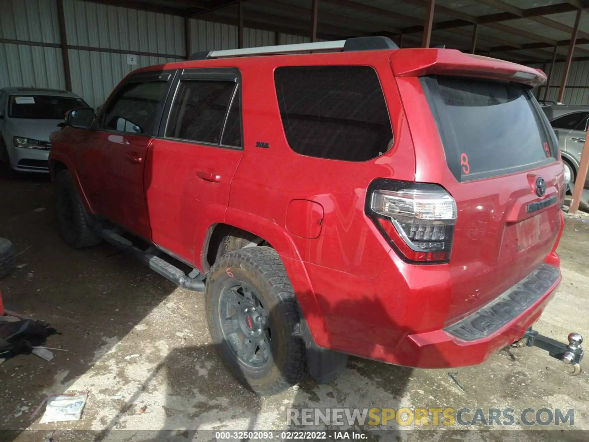 3 Photograph of a damaged car JTEBU5JR0L5820511 TOYOTA 4RUNNER 2020