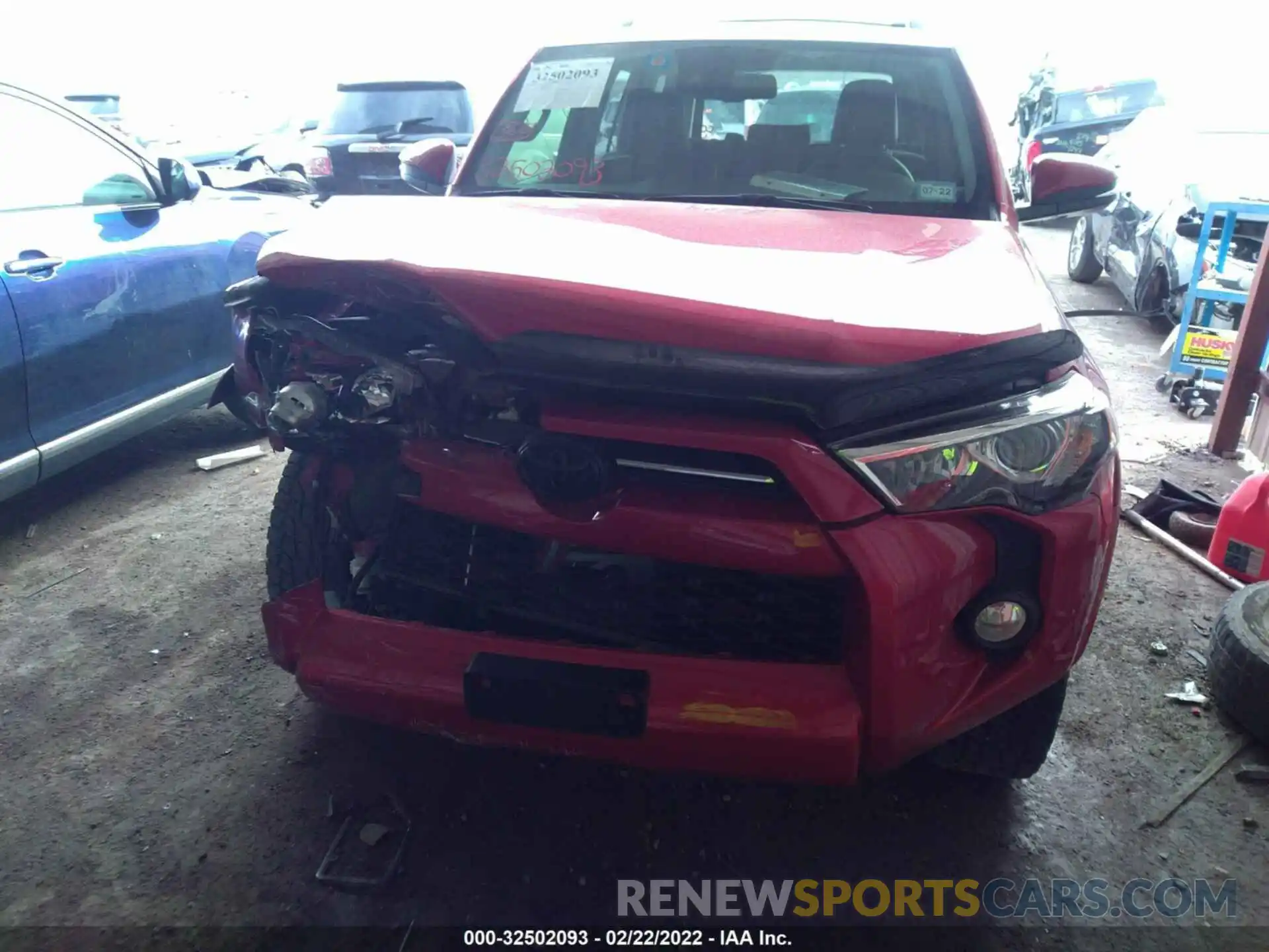 6 Photograph of a damaged car JTEBU5JR0L5820511 TOYOTA 4RUNNER 2020