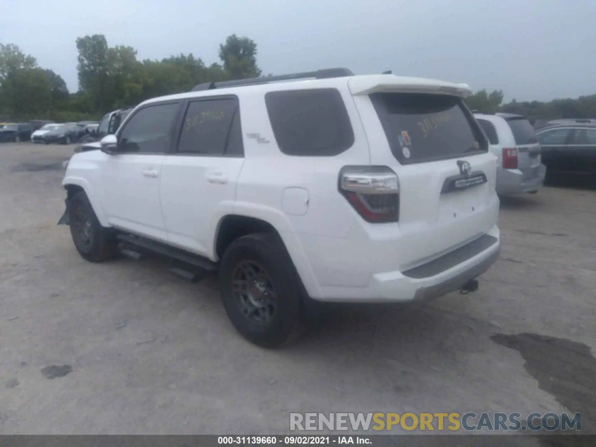 3 Photograph of a damaged car JTEBU5JR0L5830150 TOYOTA 4RUNNER 2020