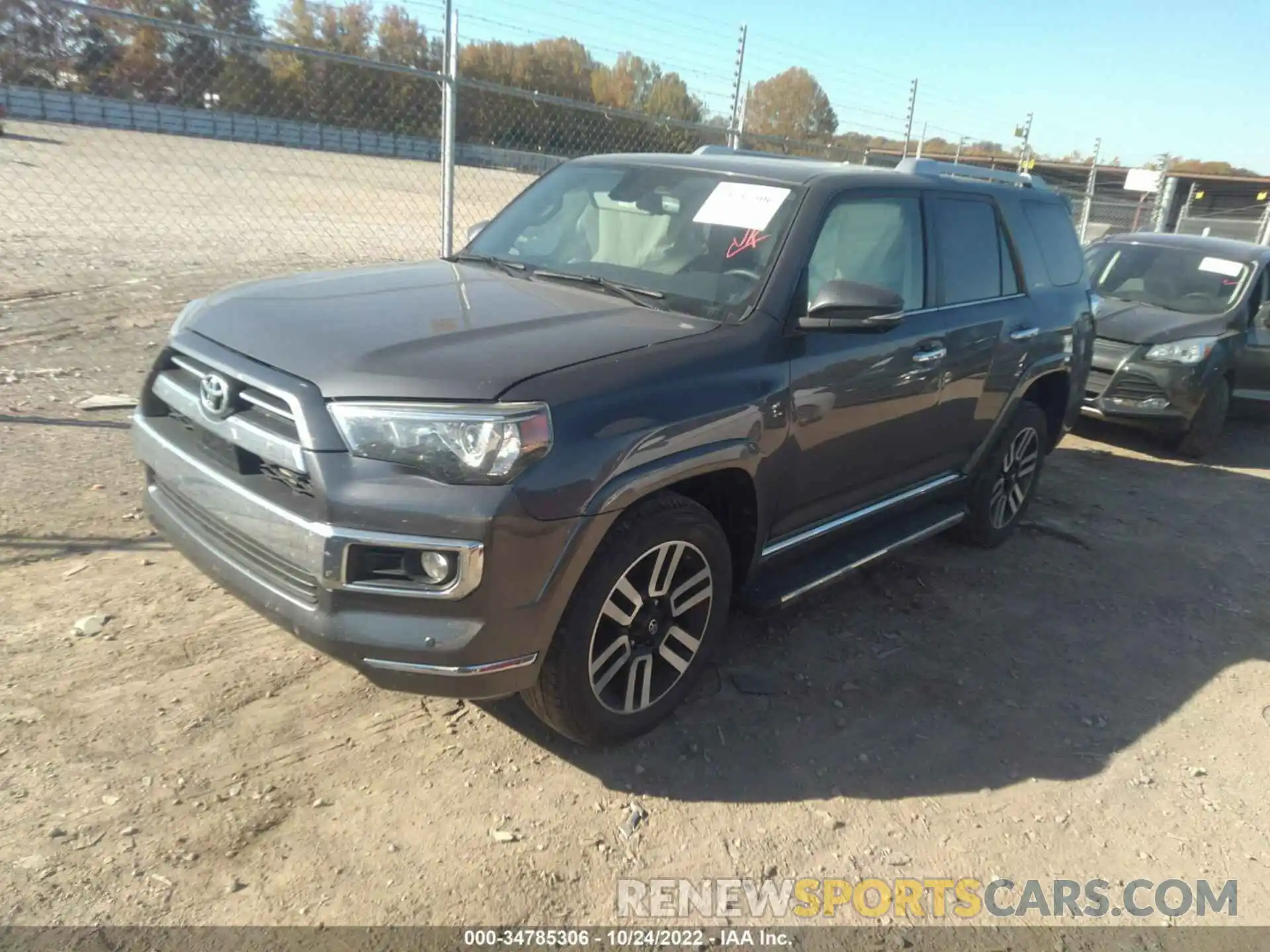 2 Photograph of a damaged car JTEBU5JR1L5751540 TOYOTA 4RUNNER 2020