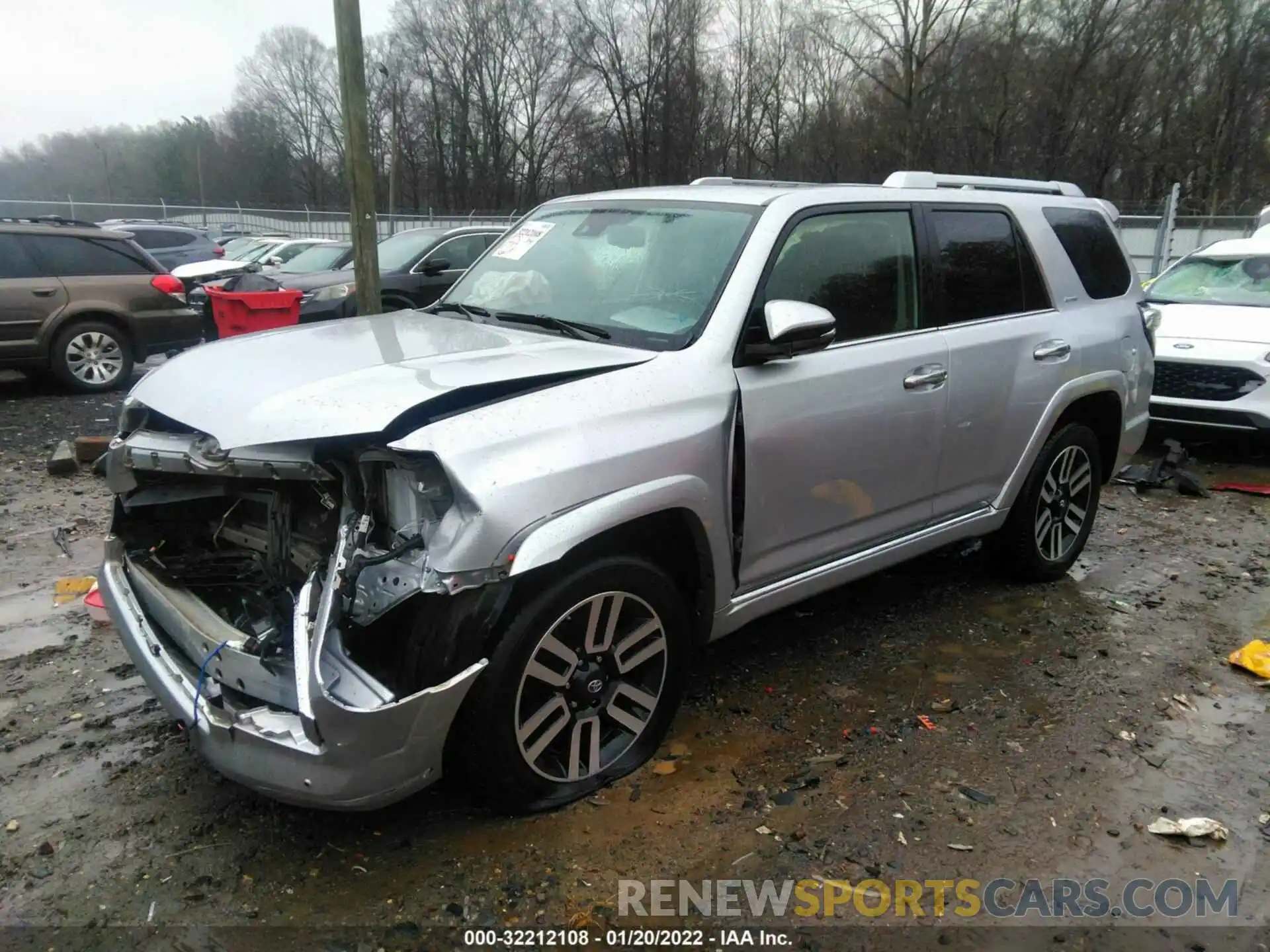 2 Photograph of a damaged car JTEBU5JR1L5761324 TOYOTA 4RUNNER 2020