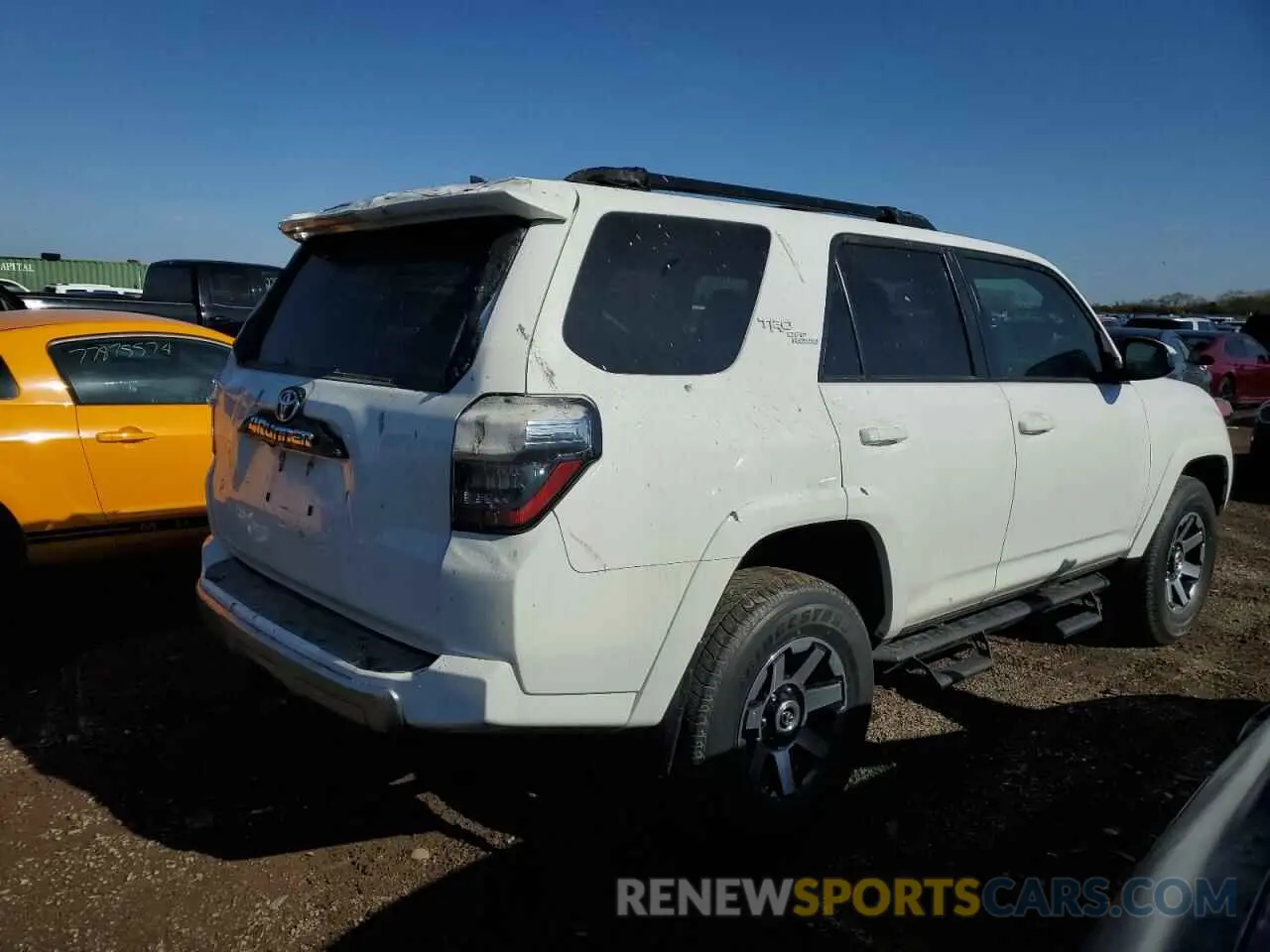 3 Photograph of a damaged car JTEBU5JR1L5770587 TOYOTA 4RUNNER 2020