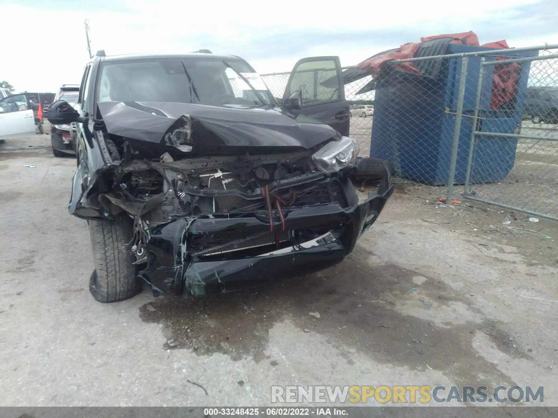 6 Photograph of a damaged car JTEBU5JR1L5772985 TOYOTA 4RUNNER 2020