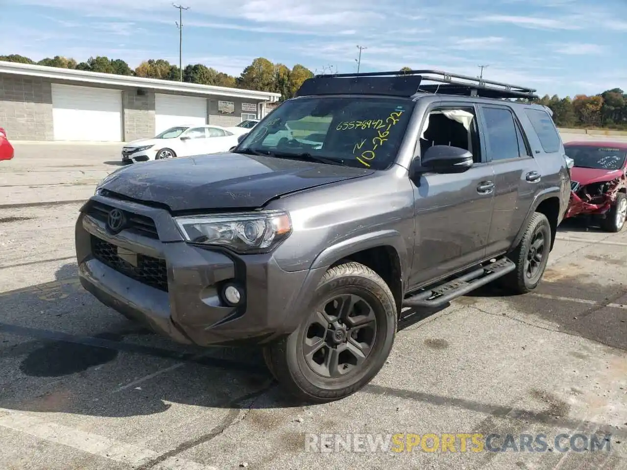 2 Photograph of a damaged car JTEBU5JR1L5779127 TOYOTA 4RUNNER 2020