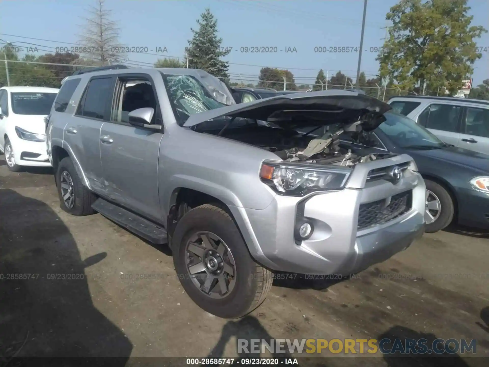 1 Photograph of a damaged car JTEBU5JR1L5789401 TOYOTA 4RUNNER 2020