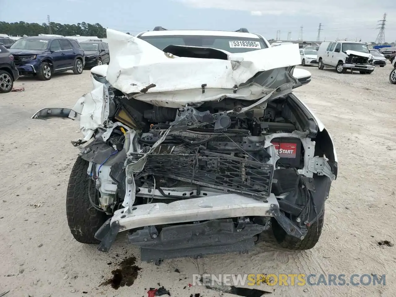 5 Photograph of a damaged car JTEBU5JR1L5801949 TOYOTA 4RUNNER 2020