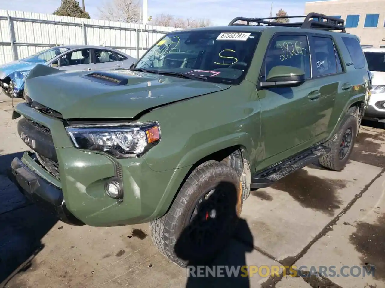 2 Photograph of a damaged car JTEBU5JR1L5804267 TOYOTA 4RUNNER 2020