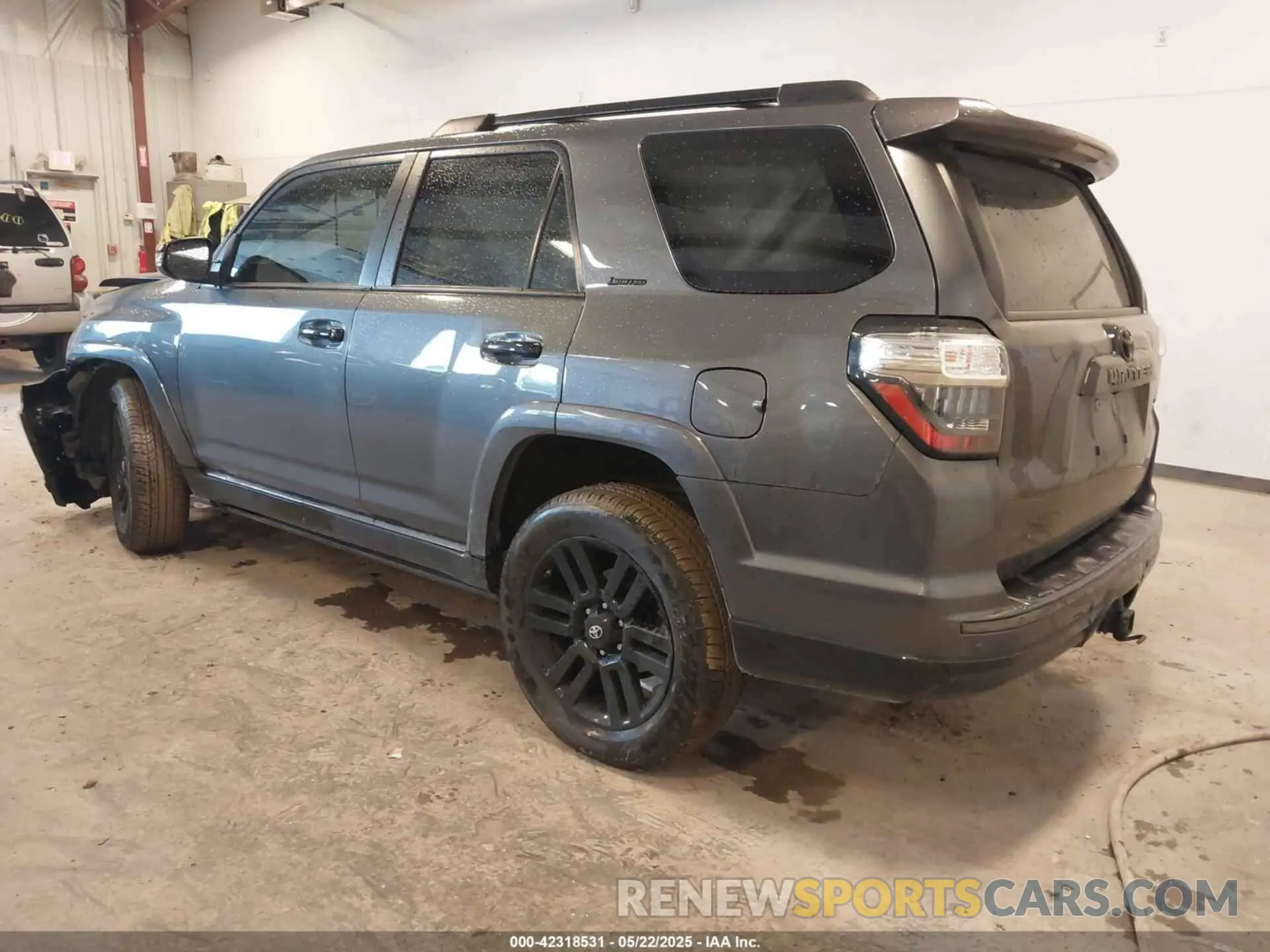 3 Photograph of a damaged car JTEBU5JR1L5815852 TOYOTA 4RUNNER 2020