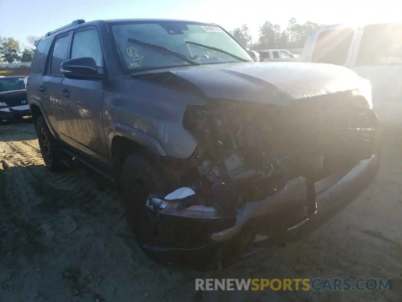 1 Photograph of a damaged car JTEBU5JR1L5829217 TOYOTA 4RUNNER 2020