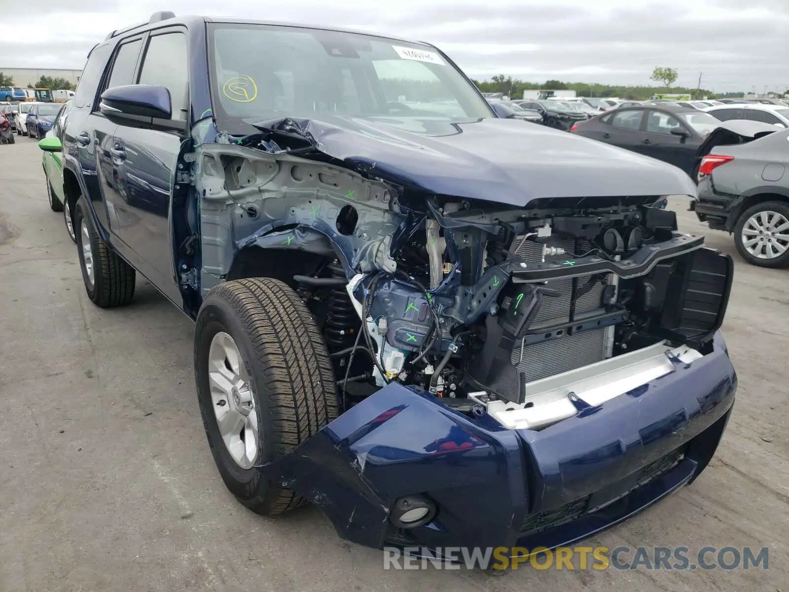 1 Photograph of a damaged car JTEBU5JR1L5835969 TOYOTA 4RUNNER 2020