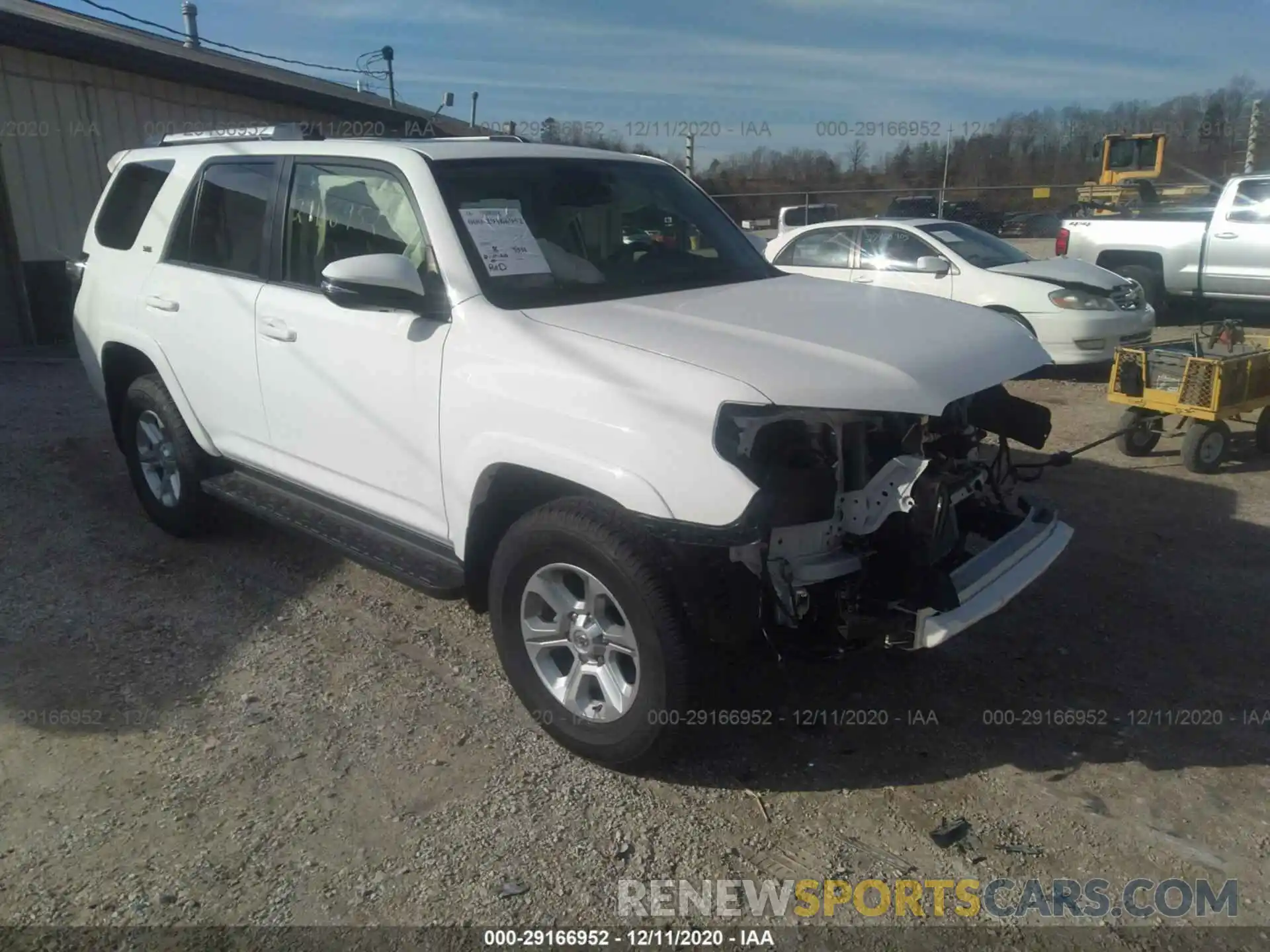 1 Photograph of a damaged car JTEBU5JR2L5738490 TOYOTA 4RUNNER 2020