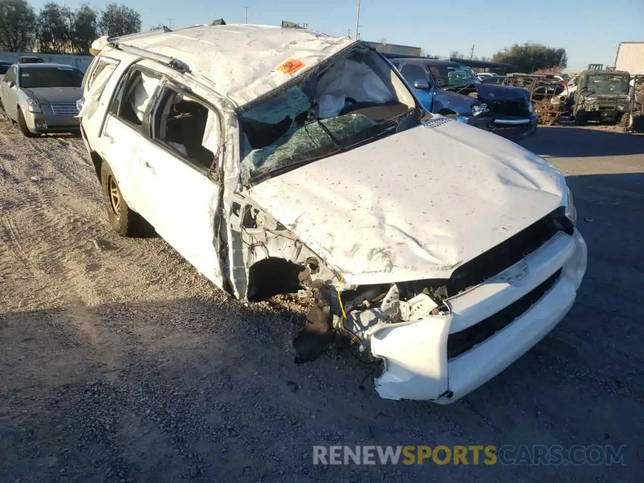 1 Photograph of a damaged car JTEBU5JR2L5742362 TOYOTA 4RUNNER 2020