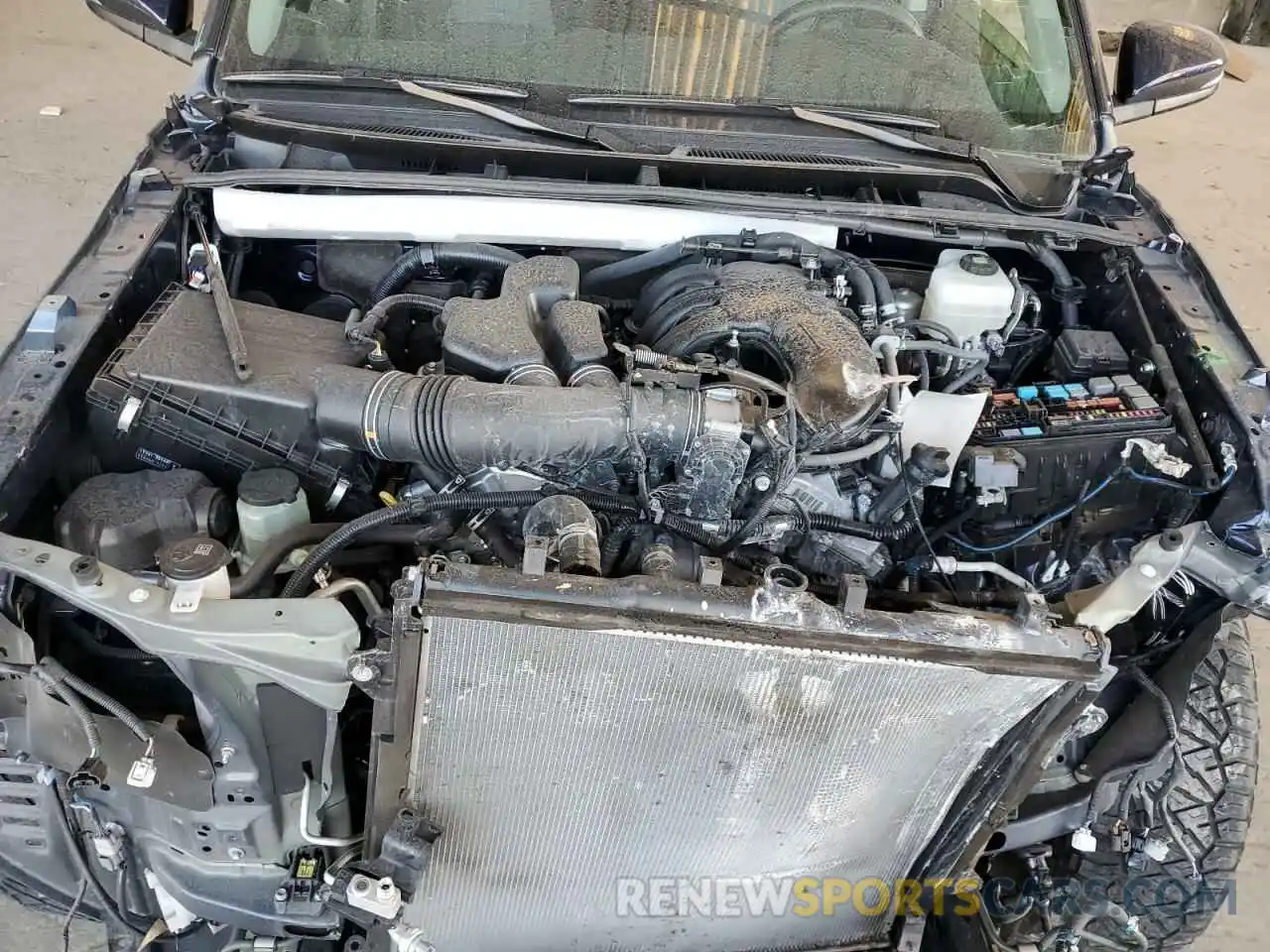 7 Photograph of a damaged car JTEBU5JR2L5750591 TOYOTA 4RUNNER 2020