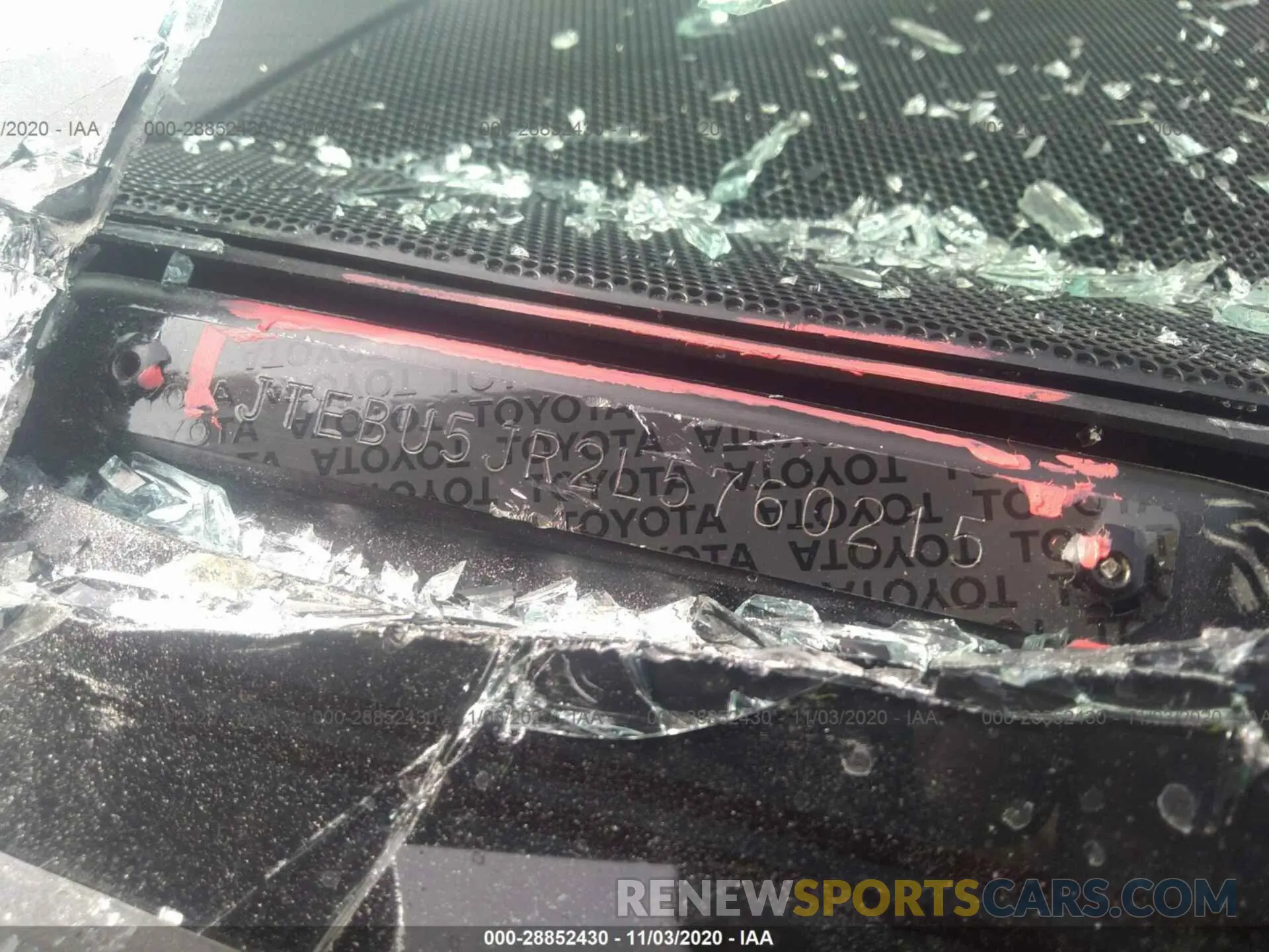 9 Photograph of a damaged car JTEBU5JR2L5760215 TOYOTA 4RUNNER 2020