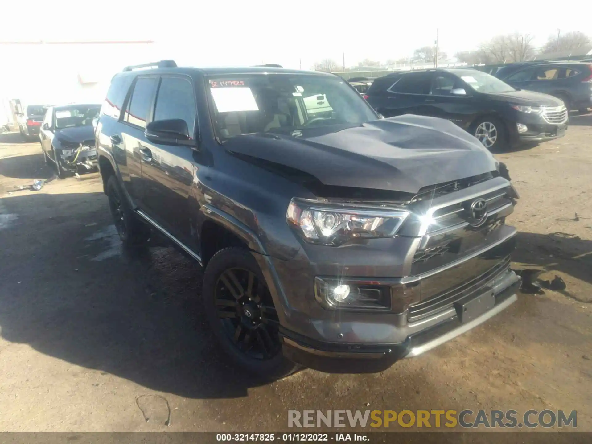 1 Photograph of a damaged car JTEBU5JR2L5764412 TOYOTA 4RUNNER 2020