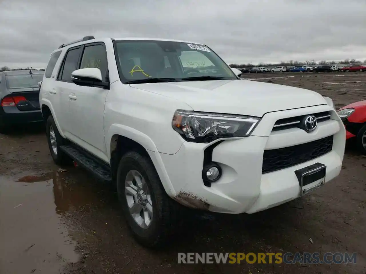 1 Photograph of a damaged car JTEBU5JR2L5774308 TOYOTA 4RUNNER 2020