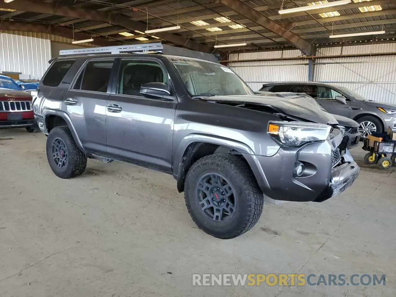 4 Photograph of a damaged car JTEBU5JR2L5782666 TOYOTA 4RUNNER 2020