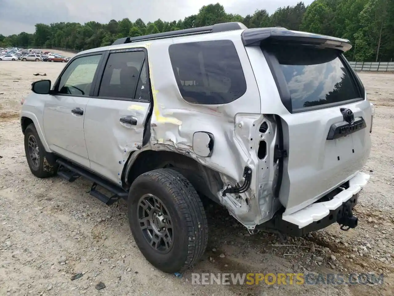 3 Photograph of a damaged car JTEBU5JR2L5794039 TOYOTA 4RUNNER 2020