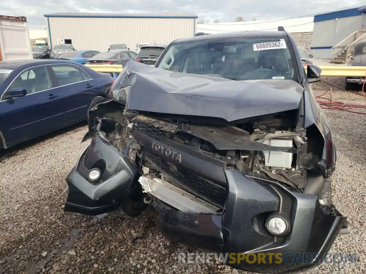 5 Photograph of a damaged car JTEBU5JR2L5800390 TOYOTA 4RUNNER 2020