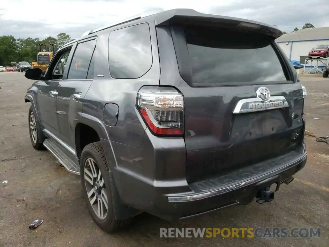 3 Photograph of a damaged car JTEBU5JR2L5806447 TOYOTA 4RUNNER 2020