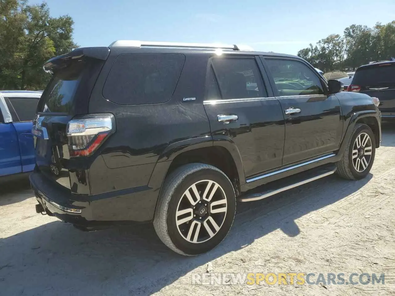 3 Photograph of a damaged car JTEBU5JR2L5815567 TOYOTA 4RUNNER 2020