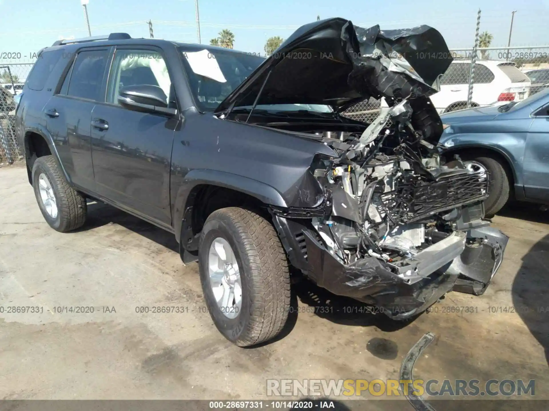 1 Photograph of a damaged car JTEBU5JR2L5826701 TOYOTA 4RUNNER 2020