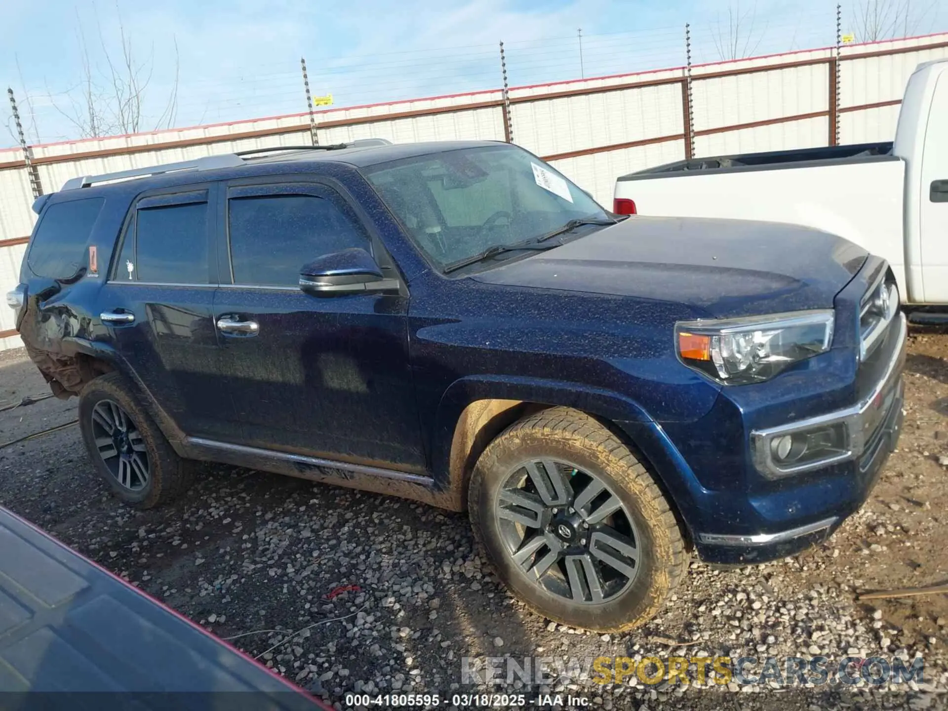 14 Photograph of a damaged car JTEBU5JR2L5830456 TOYOTA 4RUNNER 2020