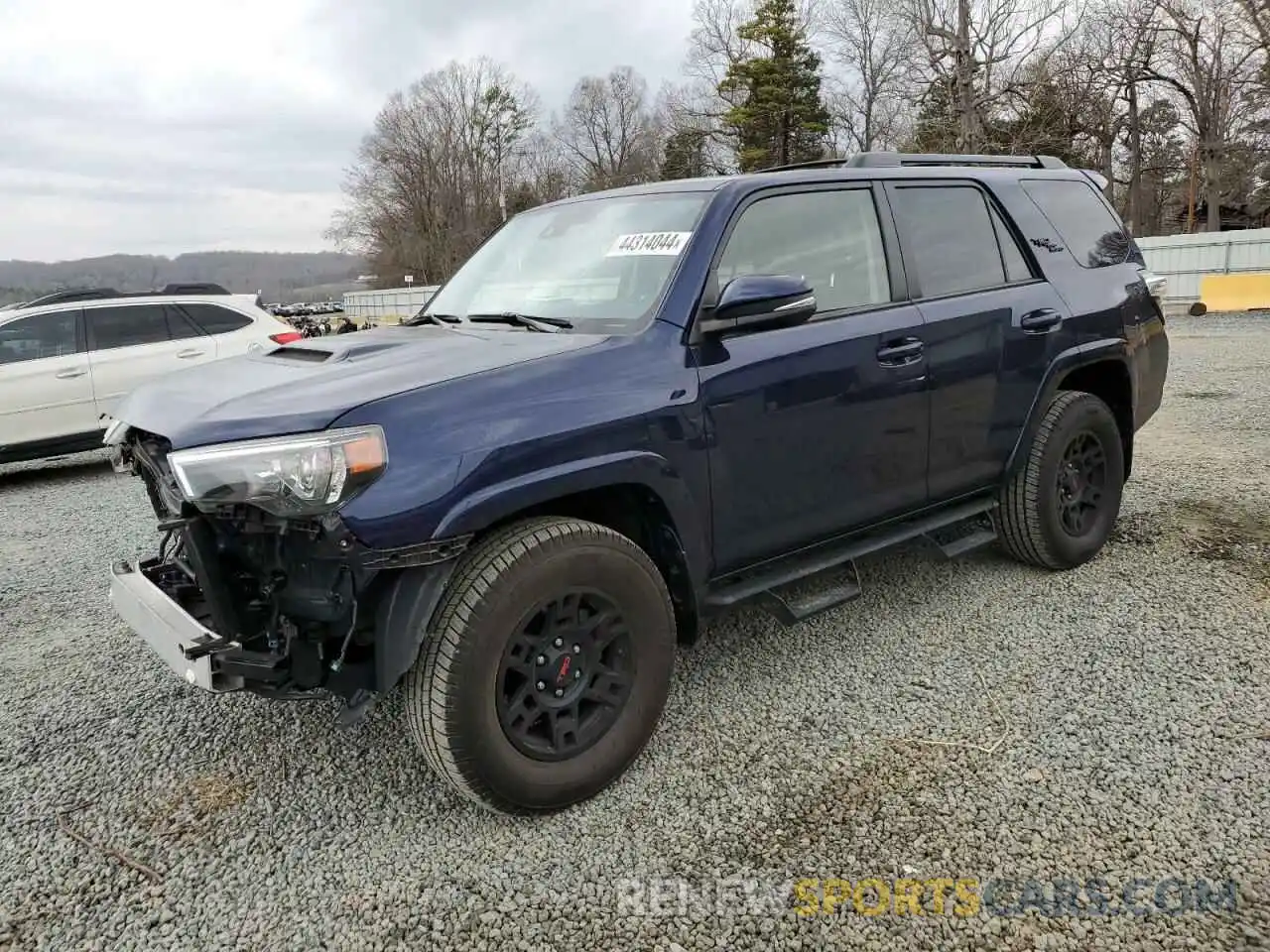 1 Photograph of a damaged car JTEBU5JR2L5832305 TOYOTA 4RUNNER 2020