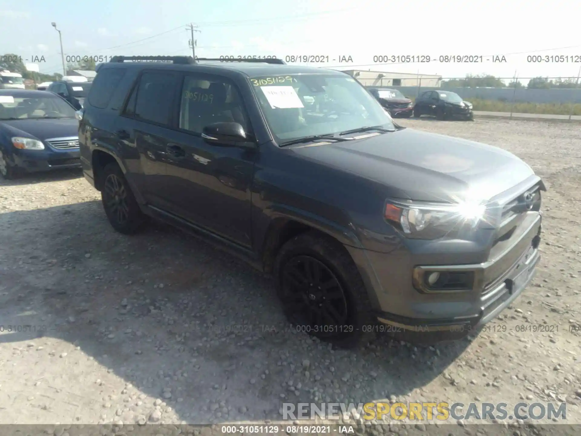 1 Photograph of a damaged car JTEBU5JR3L5738255 TOYOTA 4RUNNER 2020