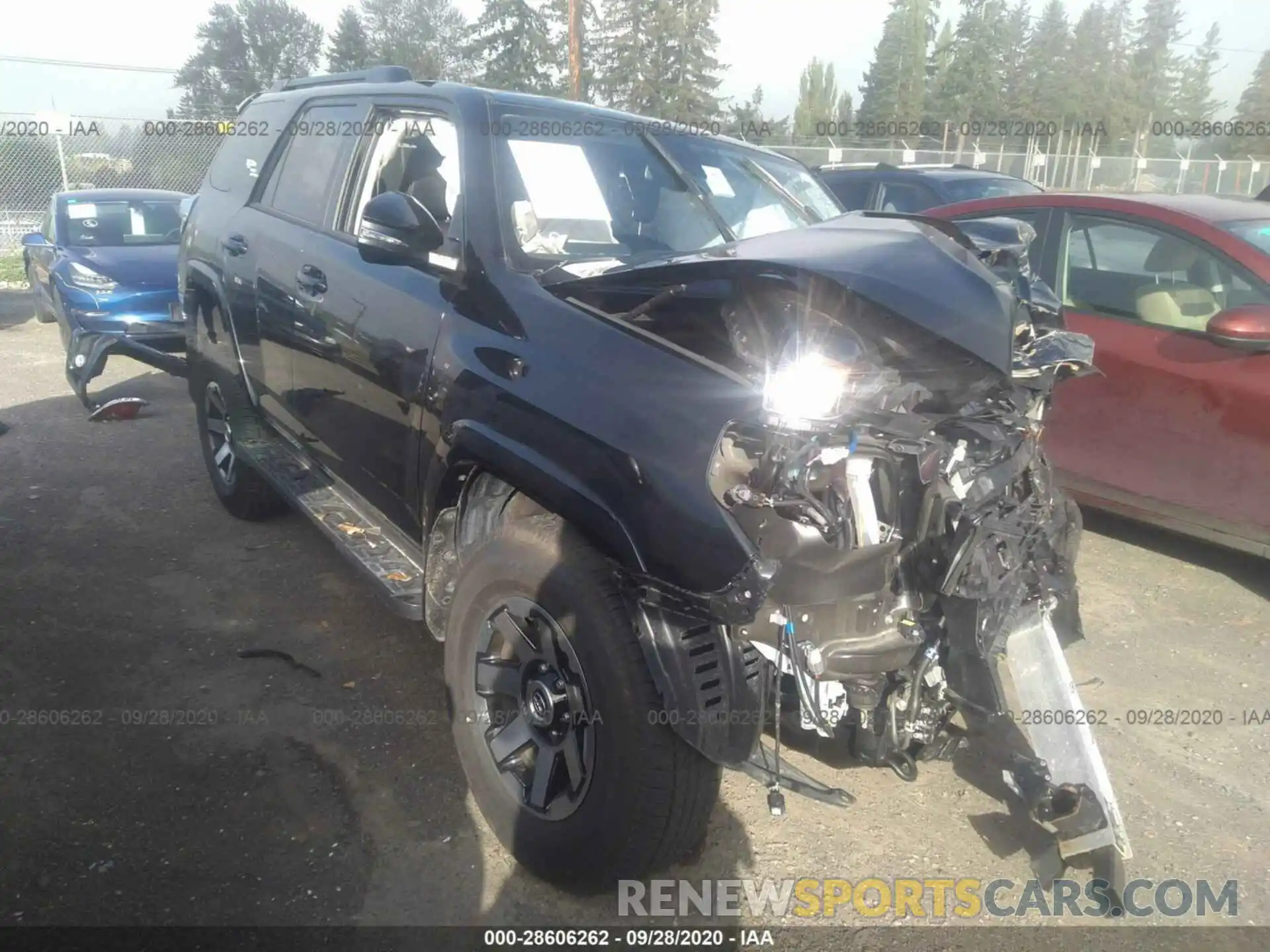 1 Photograph of a damaged car JTEBU5JR3L5777864 TOYOTA 4RUNNER 2020