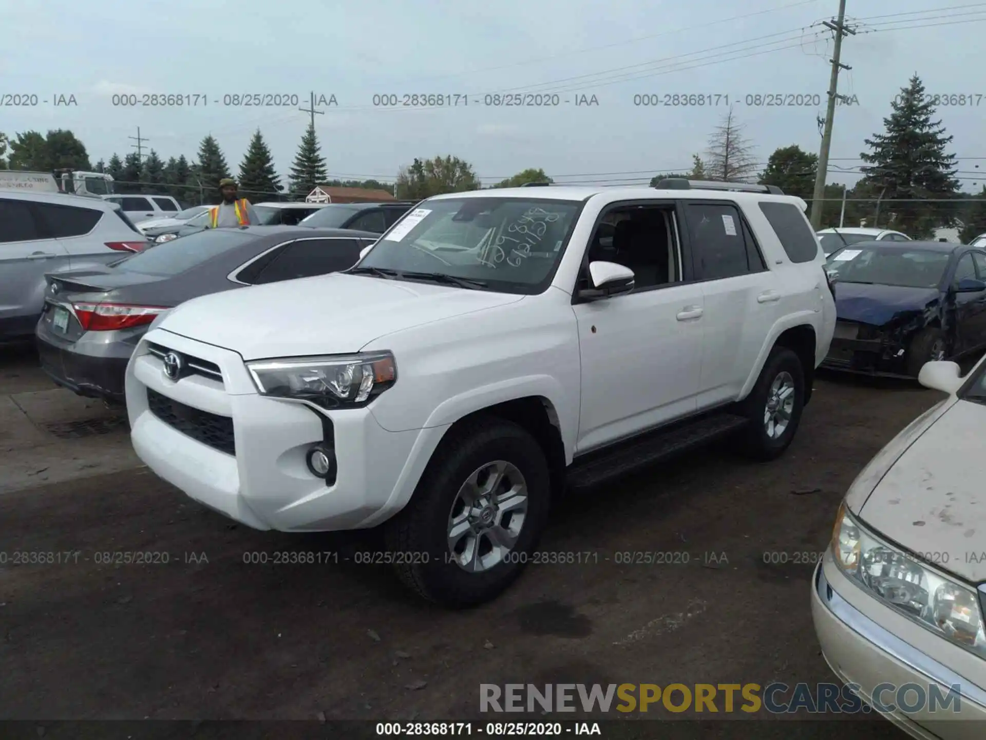 2 Photograph of a damaged car JTEBU5JR3L5790355 TOYOTA 4RUNNER 2020