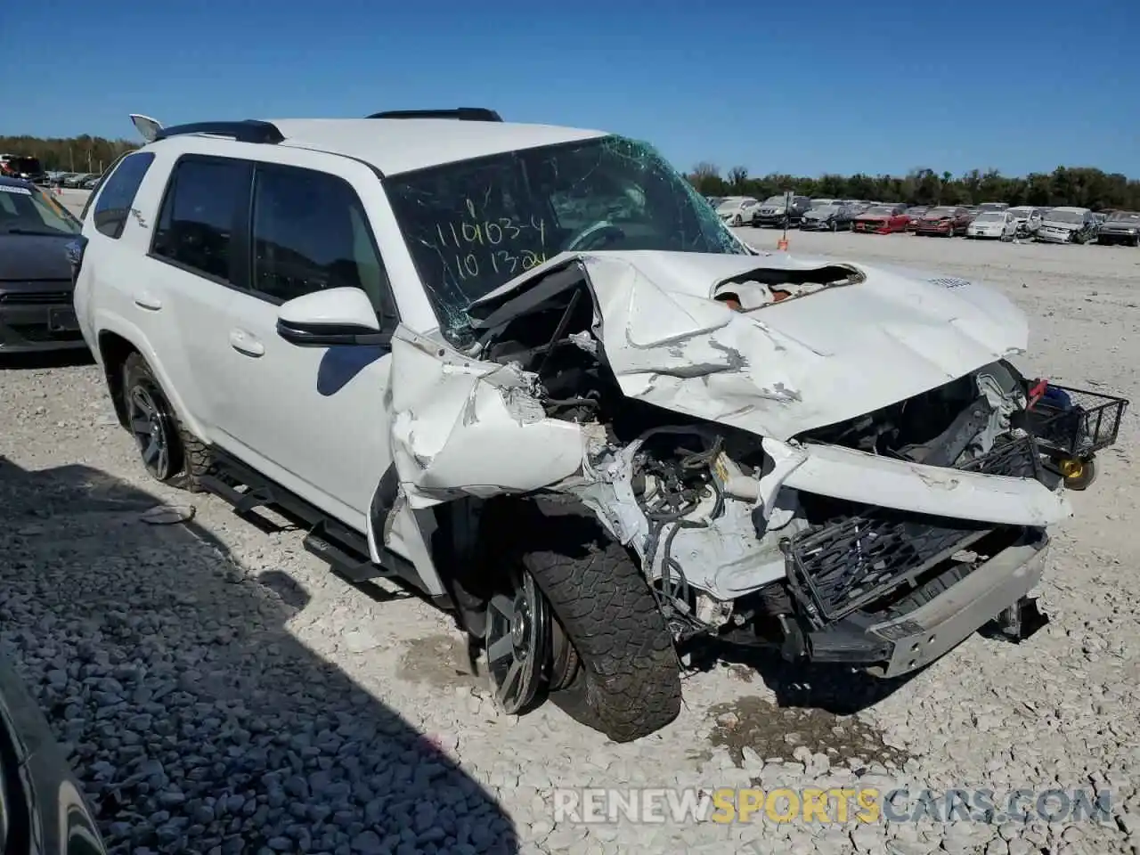 4 Photograph of a damaged car JTEBU5JR3L5800091 TOYOTA 4RUNNER 2020