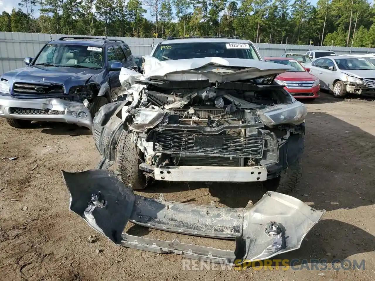 9 Photograph of a damaged car JTEBU5JR3L5805033 TOYOTA 4RUNNER 2020