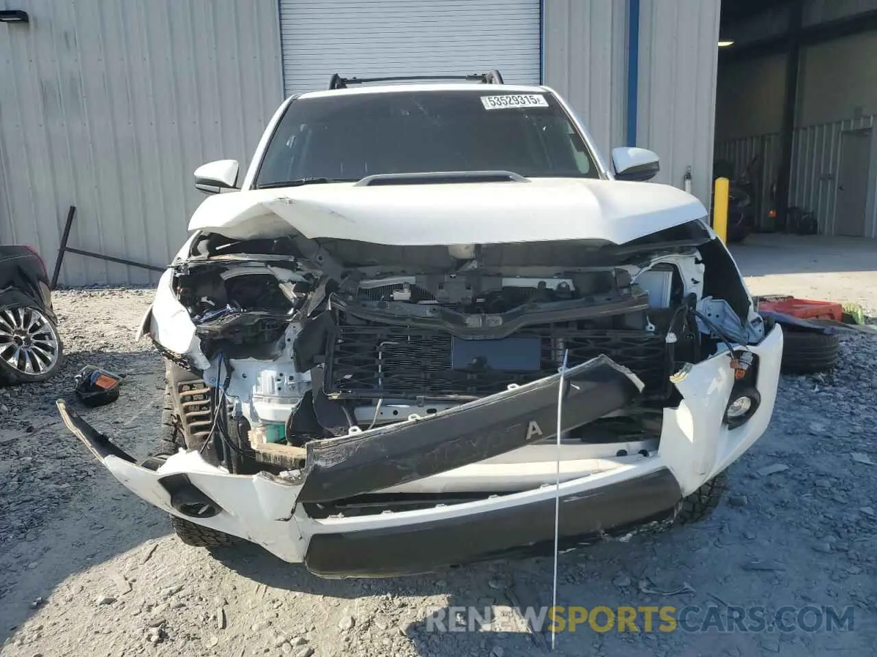5 Photograph of a damaged car JTEBU5JR3L5825735 TOYOTA 4RUNNER 2020