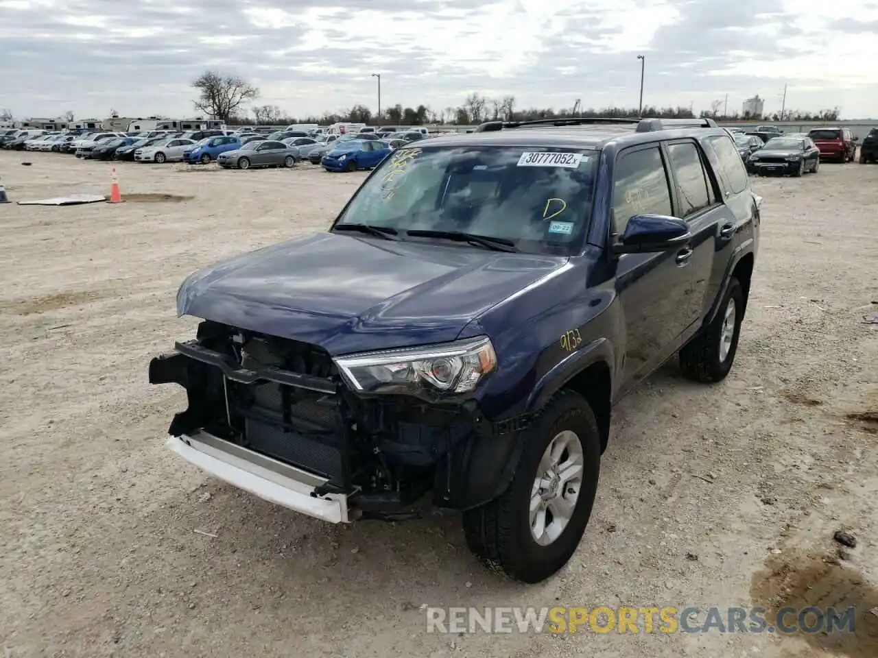 2 Photograph of a damaged car JTEBU5JR3L5828117 TOYOTA 4RUNNER 2020