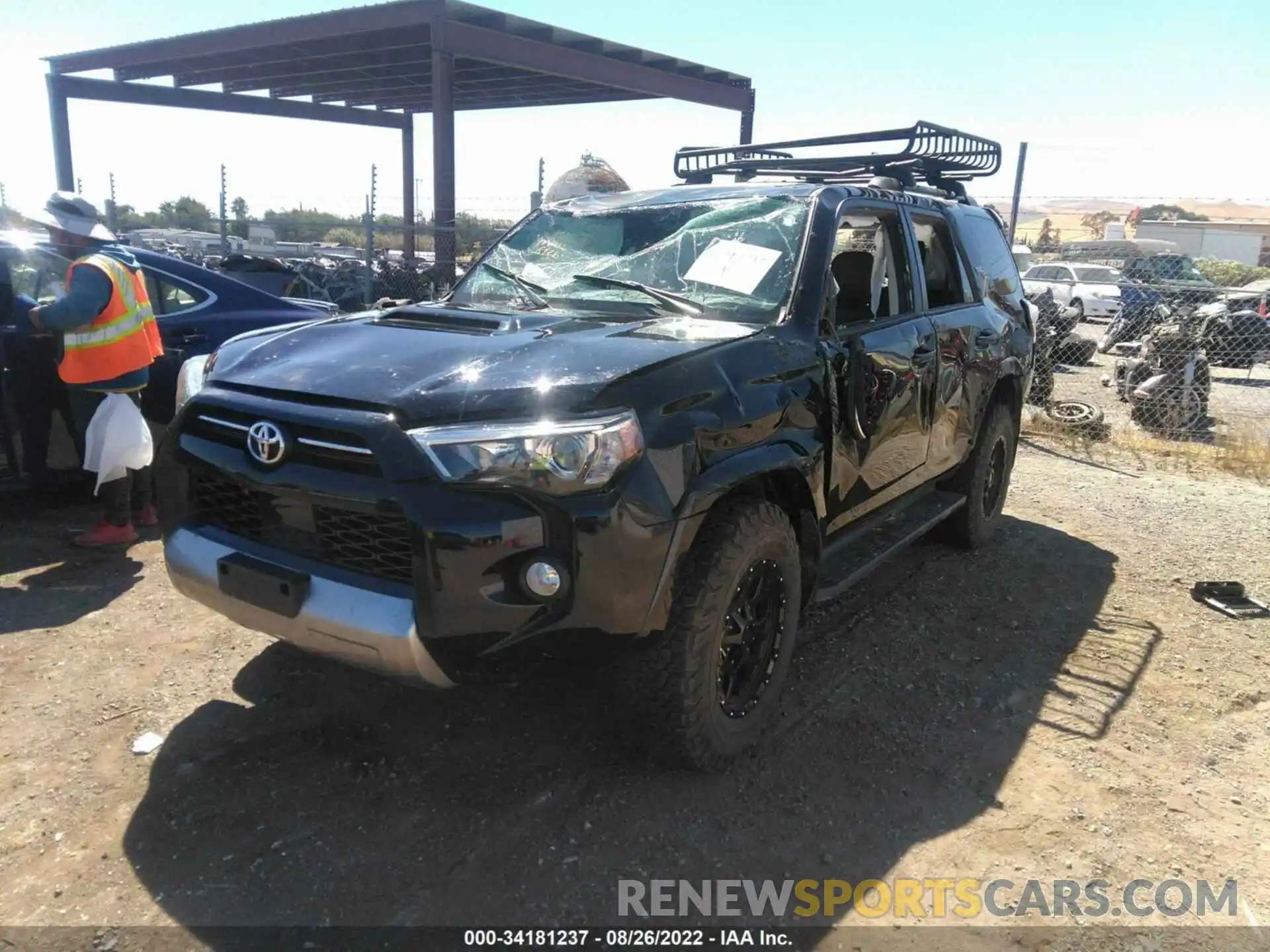 2 Photograph of a damaged car JTEBU5JR3L5828134 TOYOTA 4RUNNER 2020